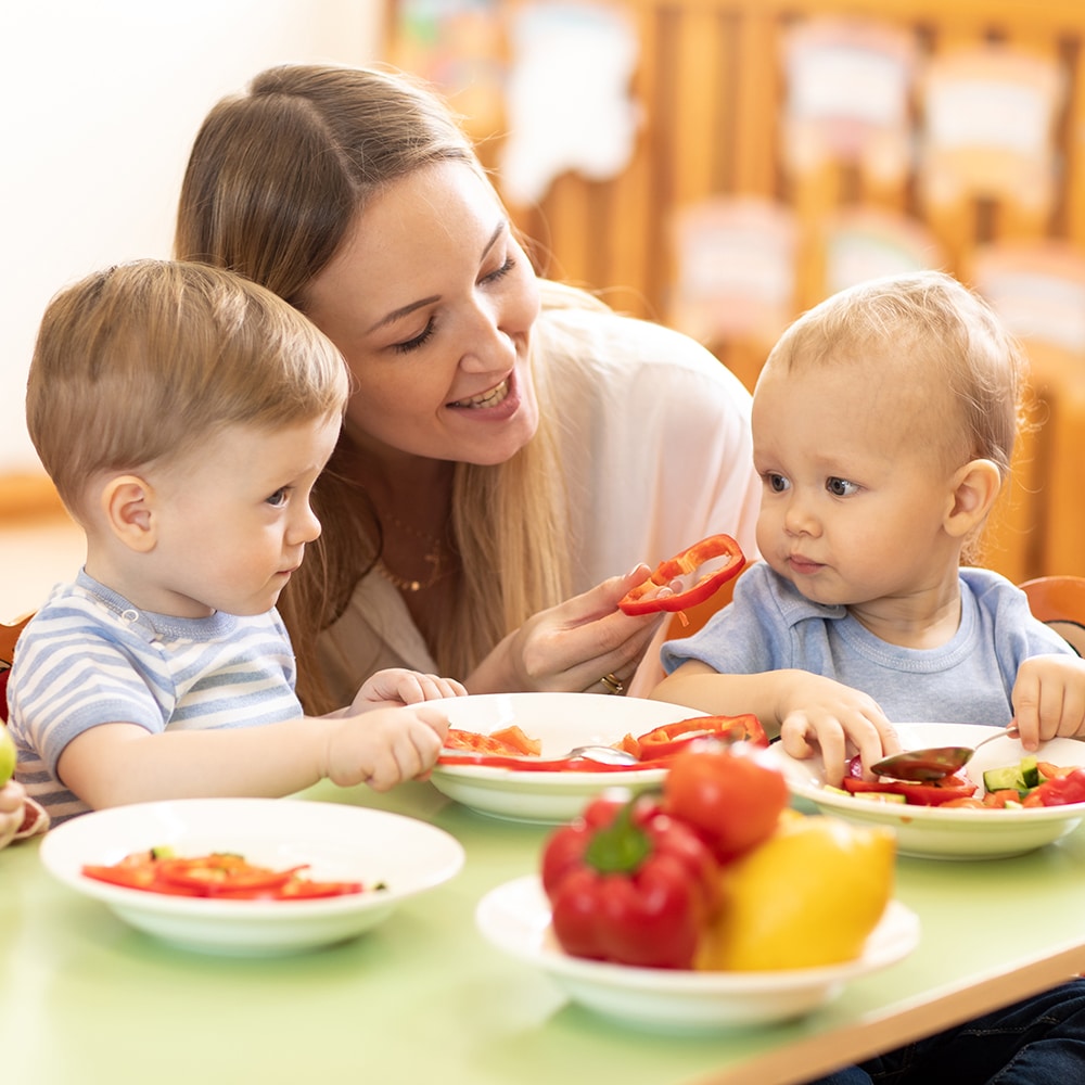 Your Toddler's Daily Menu Balances Nutrition & Variety